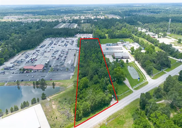 Photo 1 of Land for sale at 1370 Fm 3083 Rd, Conroe, TX 77301 | MLS# 77850442 | Listing updated on 2026-05-27