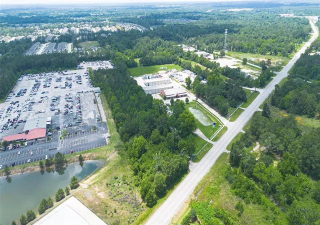 Photo 3 of Land for sale at 1370 Fm 3083 Rd, Conroe, TX 77301 | MLS# 77850442 | Listing updated on 2026-05-27