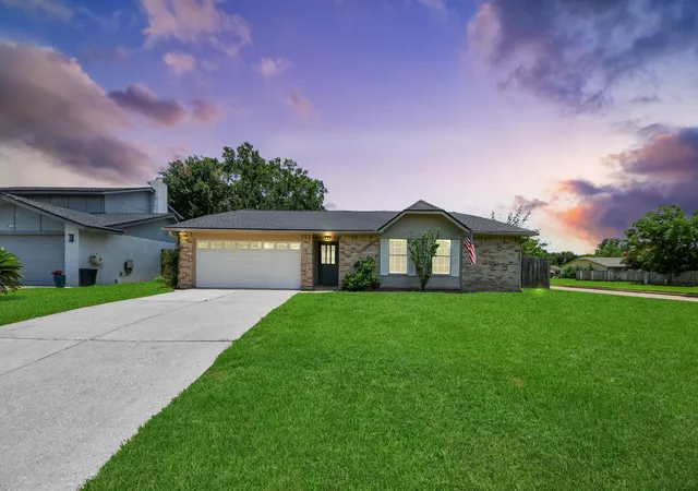 Photo 3 of Sale Pending at 8402 Church Light Ln, Houston, TX 77064 | MLS# 9121951 | Listing updated on 2026-09-11