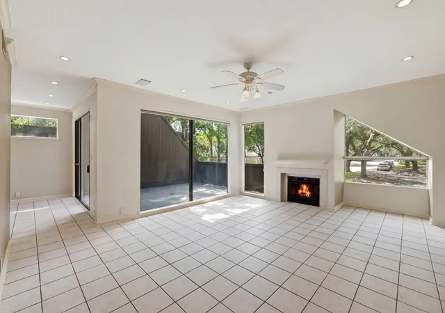 Photo 3 of Condo for sale at 332 Litchfield Ln #38, Houston, TX 77024 | MLS# 98969987 | Listing updated on 2026-09-16
