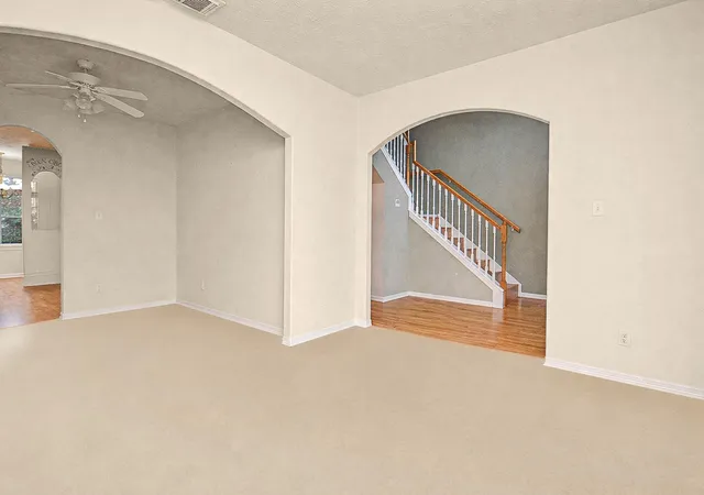Photo 4 of Single family home for sale at 22 Woodbury Ct, Magnolia, TX 77355 | MLS# 76513122 | Listing updated on 2026-09-23