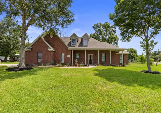 Photo 2 of Sale Pending at 5502 Gum St, Crosby, TX 77532 | MLS# 11211666 | Listing updated on 2026-09-24