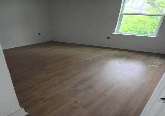 3rd image of 4357 Elmwood St, Houston, TX 77051