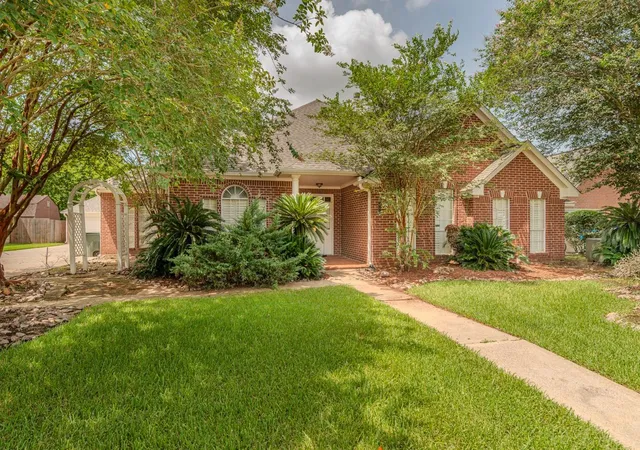 1st image of 7960 Doral Dr, Beaumont, TX 77707 | MLS# 73814765