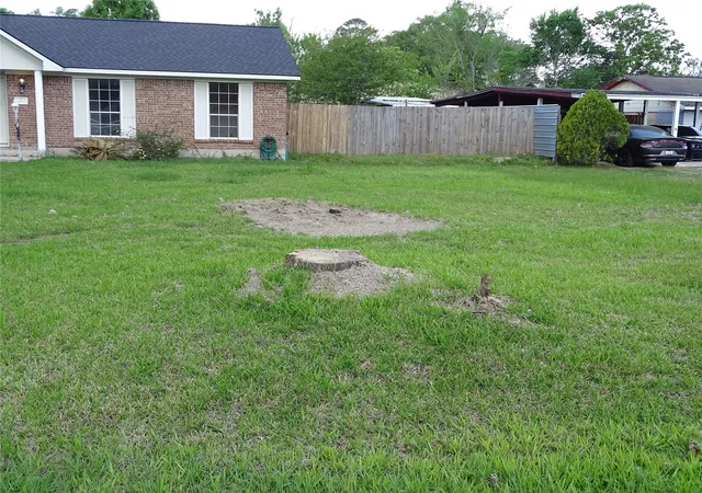 3rd image of 18906 Woodridge Dr, Conroe, TX 77302 | MLS# 73754281