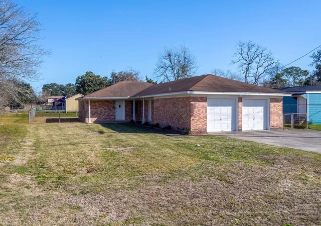 Photo 1 of Multi family home for sale at 118 Johnson St, La Marque, TX 77568 | MLS# 65564338 | Listing updated on 2026-08-25
