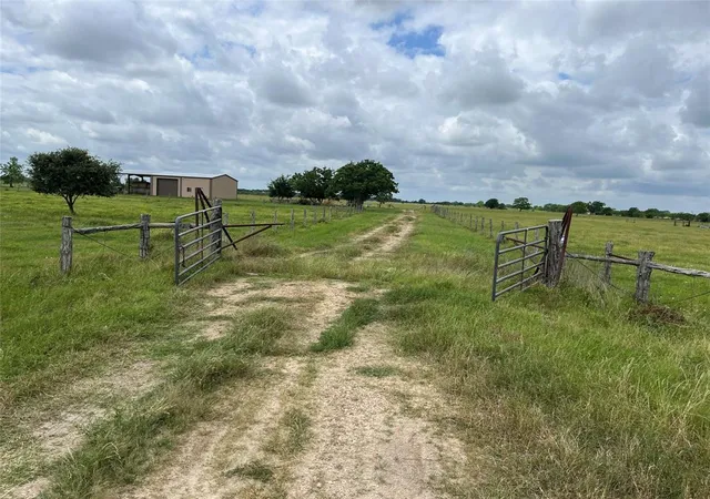 24th image of 2627 Beasley West End Rd, Beasley, TX 77417 | MLS# 22740224