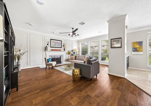 Homes for sale in Sugar Land, TX | 906 Venice Street, Sugar Land, TX 77478 | MLS# 38488643