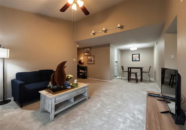 2nd image of 7900 N Stadium Dr #16, Houston, TX 77030 | MLS# 84925610