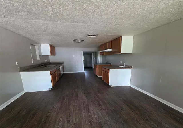 Photo 2 of Single family home for sale at 10101 Chadwick St, San Jacinto, TX 77029 | MLS# 18976510 | Listing updated on 2026-08-28