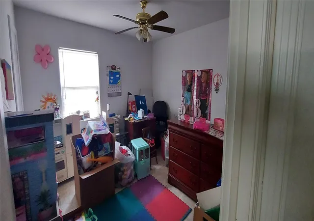 Photo 4 of Sale Pending at 12456 Yancy Dr, Houston, TX 77015 | MLS# 12502390 | Listing updated on 2026-09-12