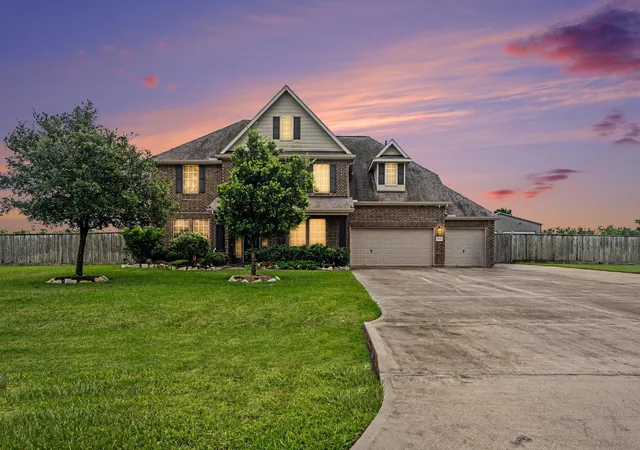 1st image of 4634 Red Fox Cir, Baytown, TX 77523 | MLS# 53439302