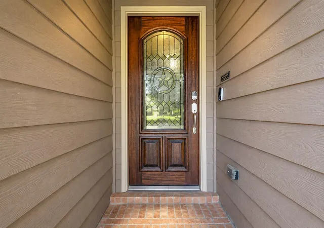 Photo 2 of Single family home for sale at 7203 Panther Ridge Dr, Spring, TX 77389 | MLS# 61336153 | Listing updated on 2026-09-12