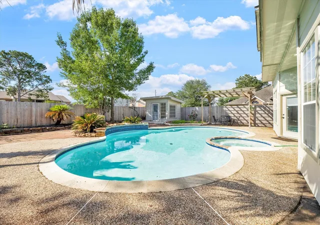 Photo 1 of Single family home for sale at 7042 River Garden Dr, Houston, TX 77095 | MLS# 72806806 | Listing updated on 2026-09-10