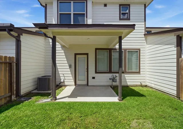 26th image of 7116 Elgin St, Pearland, TX 77584 | MLS# 86846179