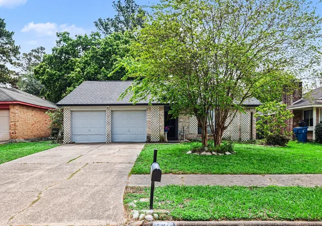 Homes for sale in Spring, TX | 4814 Adonis Dr, Spring, TX 77373 | MLS# 98733350