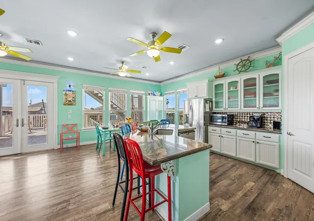Homes for sale in Surfside Beach, TX | 310 Coral Ct, Surfside Beach, TX 77541 | MLS# 13465208