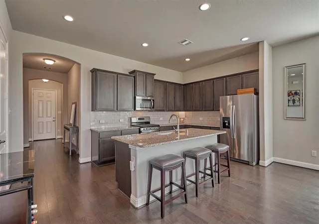 Photo 1 of Single Family Residence at 3702 Midway Gdns Dr, Spring, TX 77386 | MLS# 90017106 |  | Sold on 2025-05-20