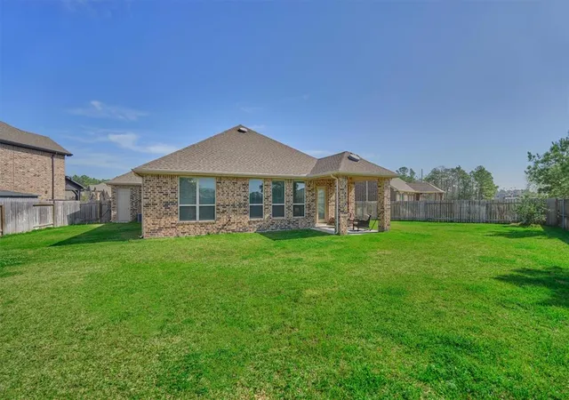 Photo 4 of Single Family Residence at 3702 Midway Gdns Dr, Spring, TX 77386 | MLS# 90017106 |  | Sold on 2025-05-20