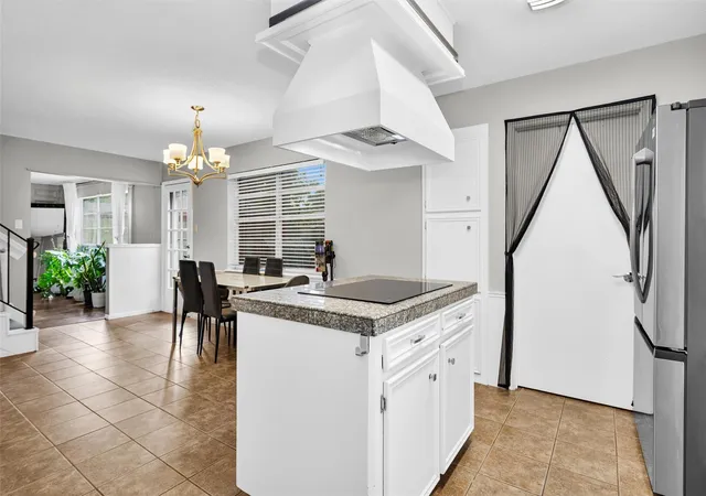 Photo 3 of Sale Pending at 2055 Shadow Rock Dr, Kingwood, TX 77339 | MLS# 75931207 | Listing updated on 2026-08-17