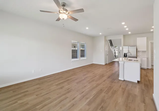 4th image of 31016 Rivage Beach Dr, Huffman, TX 77336 | MLS# 28523978