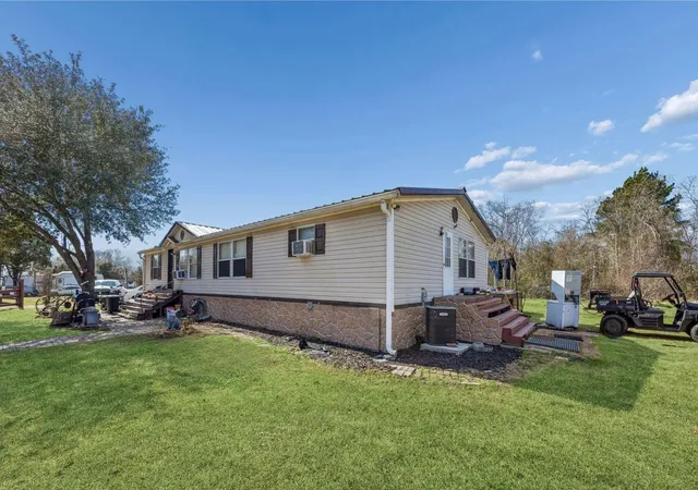 Photo 10 of Single family home for sale at 21611 Parker Rd, Tomball, TX 77377 | MLS# 59897856 | Listing updated on 2026-09-02