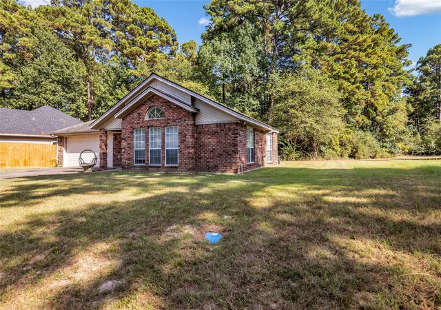 Photo 25 of Single family home for sale at 7 Lazy Spgs, Trinity, TX 75862 | MLS# 47323750 | Listing updated on 2026-08-26