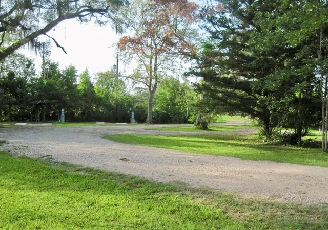 Photo 4 of Land for sale at 17628 County Rd 426, Brazoria, TX 77422 | MLS# 92678692 | Listing updated on 2026-07-28