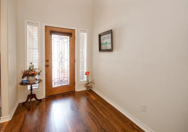 Photo 3 of Single family home for sale at 1320 Wilshire Ct, College Station, TX 77845 | MLS# 68912807 | Listing updated on 2026-09-17