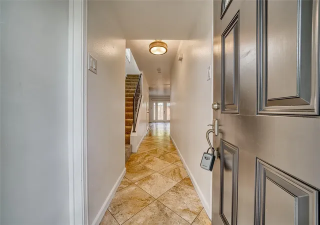 3rd image of 13376Th Trl Holw Dr, Houston, TX 77079