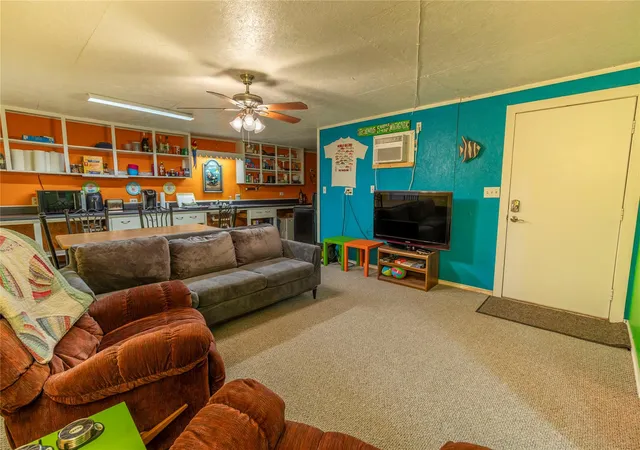 Photo 4 of Single family home for sale at 267 S Gulf Rd, Matagorda, TX 77457 | MLS# 78908048 | Listing updated on 2026-09-08