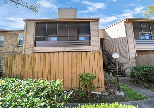 1st image of 10555 Turtlewood Ct #1510, Houston, TX 77072 | MLS# 24972808
