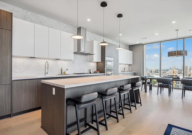 4th image of 1711 Allen Parkway #2101, Houston, TX 77019 | MLS# 15477056