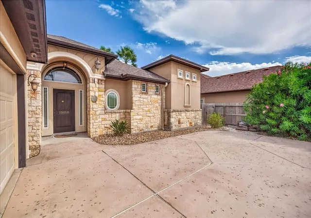 Photo 1 of Single family home for sale at 15110 Aquarius St, Corpus Christi, TX 78418 | MLS# 54083225 | Listing updated on 2026-10-06