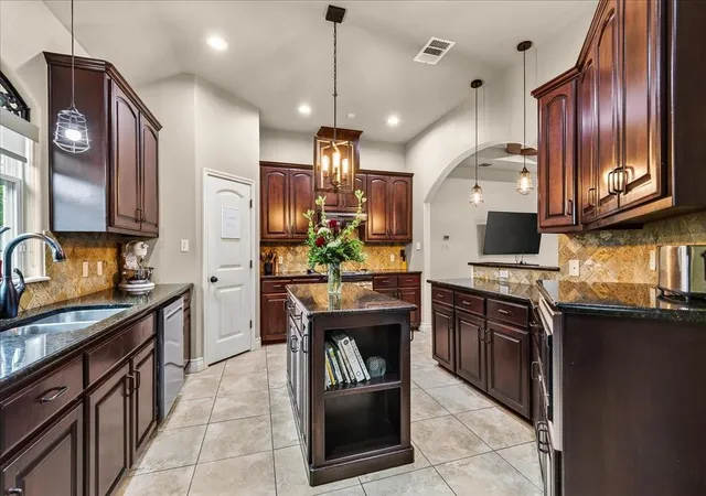 Photo 4 of Single family home for sale at 15110 Aquarius St, Corpus Christi, TX 78418 | MLS# 54083225 | Listing updated on 2026-10-06