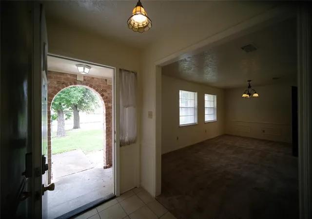 Photo 3 of Single family home for sale at 12510 Shannon Hills Dr, Houston, TX 77099 | MLS# 52972816 | Listing updated on 2026-03-20