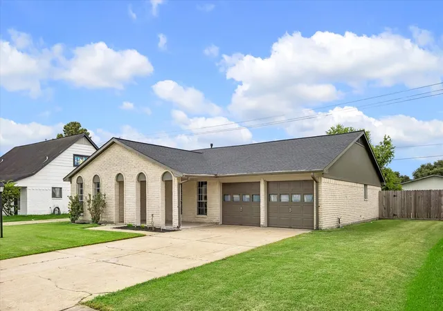 2nd image of 3114 Mission Valley Dr, Missouri City, TX 77459 | MLS# 63420442