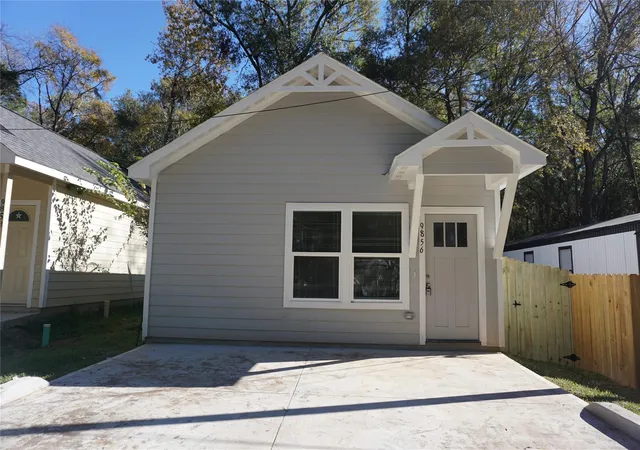 Photo 1 of Single family home for sale at 9856 Arbor Oak, Willis, TX 77318 | MLS# 15345448 | Listing updated on 2026-07-31