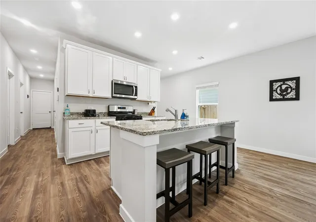 Photo 4 of Single family home for sale at 16934 Needlepoint Dr, Conroe, TX 77302 | MLS# 73026555 | Listing updated on 2026-09-22