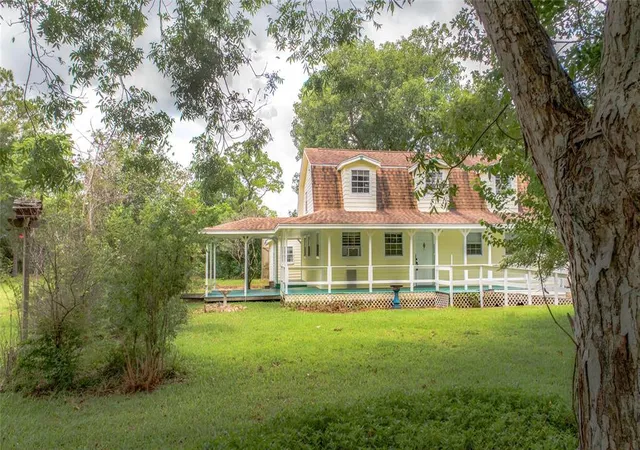 5th image of 15586 County Road 436, Alvin, TX 77511 | MLS# 49225471