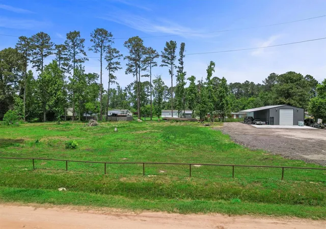 1st image of 1617 Belle Terre Dr, Huffman, TX 77336 | MLS# 28768175