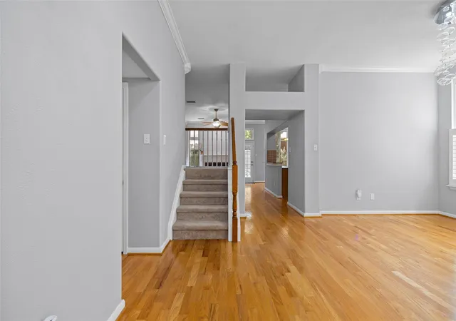 Photo 3 of Single family home for sale at 21 Long Hearth Pl, Spring, TX 77382 | MLS# 10990647 | Listing updated on 2026-09-15