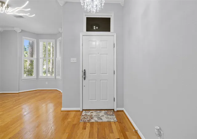 Photo 4 of Single family home for sale at 21 Long Hearth Pl, Spring, TX 77382 | MLS# 10990647 | Listing updated on 2026-09-15