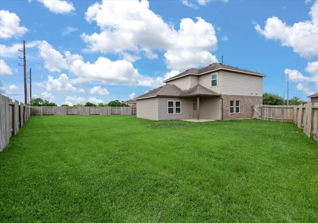 Photo 2 of Single family home for sale at 16355 Neff Park Dr, Hockley, TX 77447 | MLS# 32219016 | Listing updated on 2026-08-21