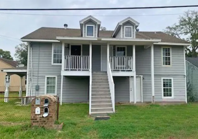 Homes for sale in Beaumont, TX | 245 E Pipkin St #C, Beaumont, TX 77705 | MLS# 43390513