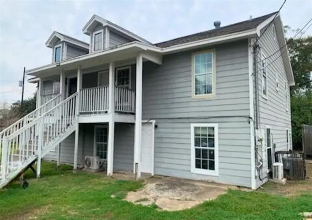 Homes for sale in Beaumont, TX | 245 E Pipkin St #C, Beaumont, TX 77705 | MLS# 43390513