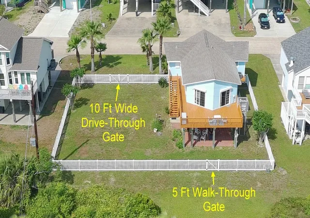 2nd image of 4121 Isla Del Sol, Galveston, TX 77554 | MLS# 92012060