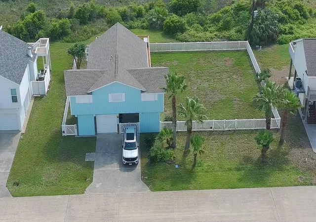 3rd image of 4121 Isla Del Sol, Galveston, TX 77554 | MLS# 92012060