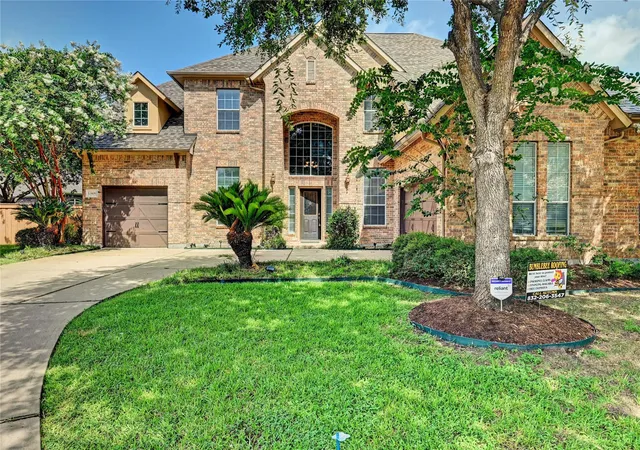Photo 2 of Single family home for sale at 10406 Shanley Tr Ln, Richmond, TX 77407 | MLS# 45012105 | Listing updated on 2026-09-13