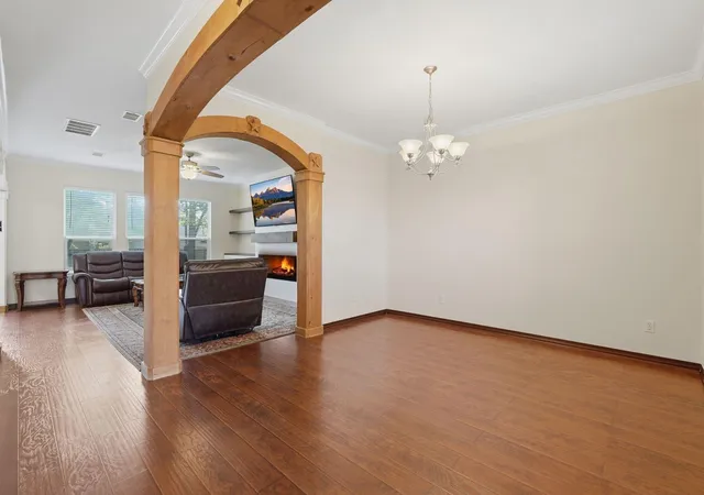 Photo 4 of Single family home for sale at 236 Doncaster St, Conroe, TX 77303 | MLS# 78535277 | Listing updated on 2026-08-27